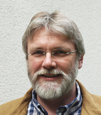 Dr. Dietmar Schlewing